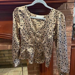 Abercrombie and Finch size medium top